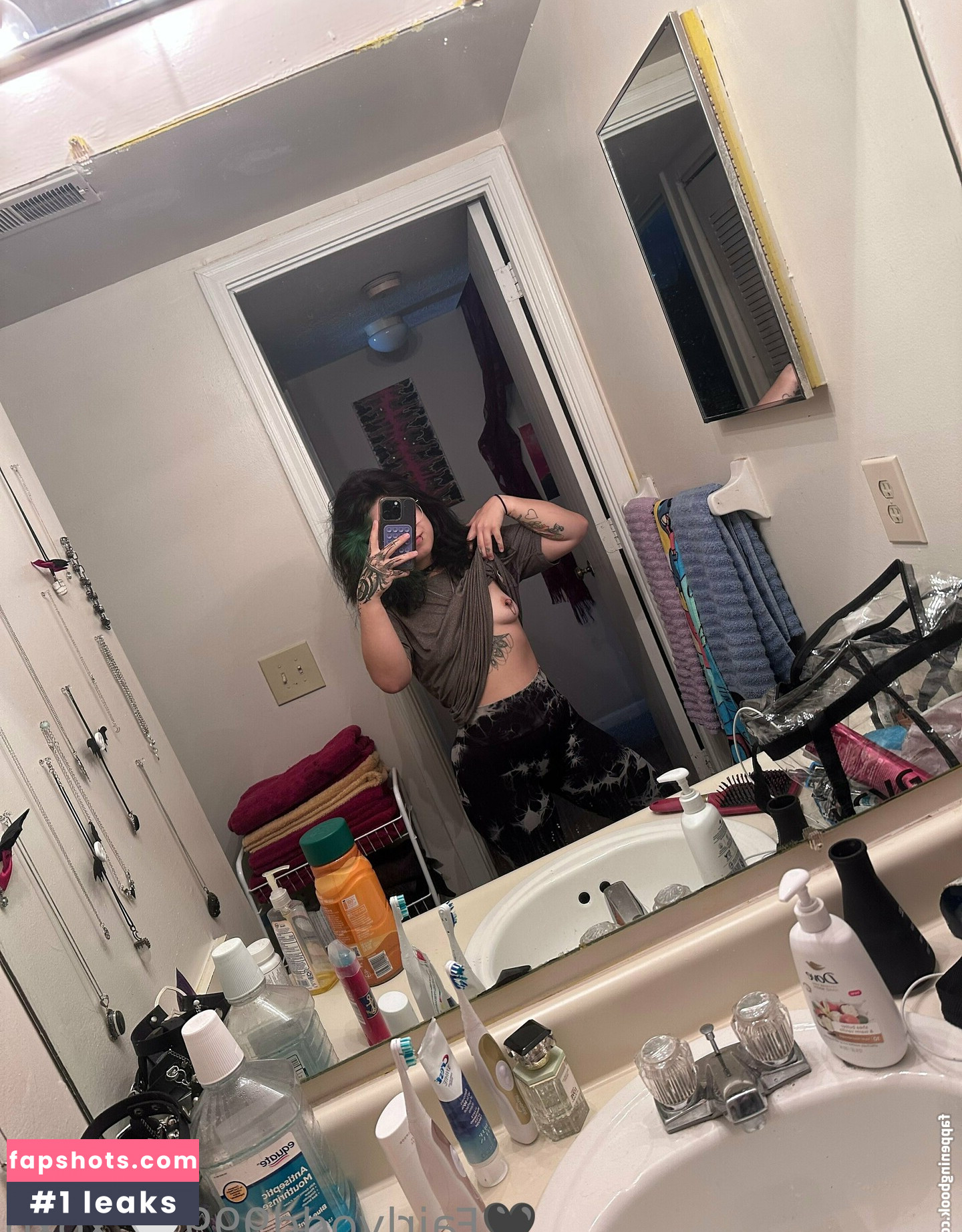 fairlyodd222 gallery photo #18