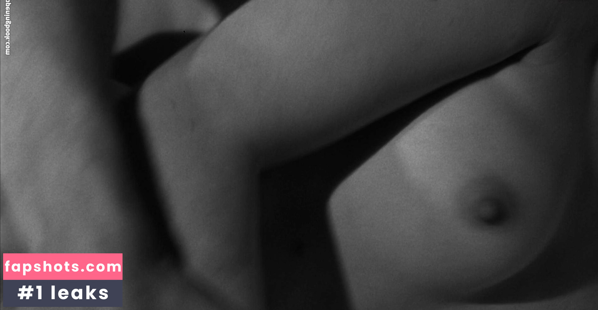 Fairuza Balk gallery photo #14