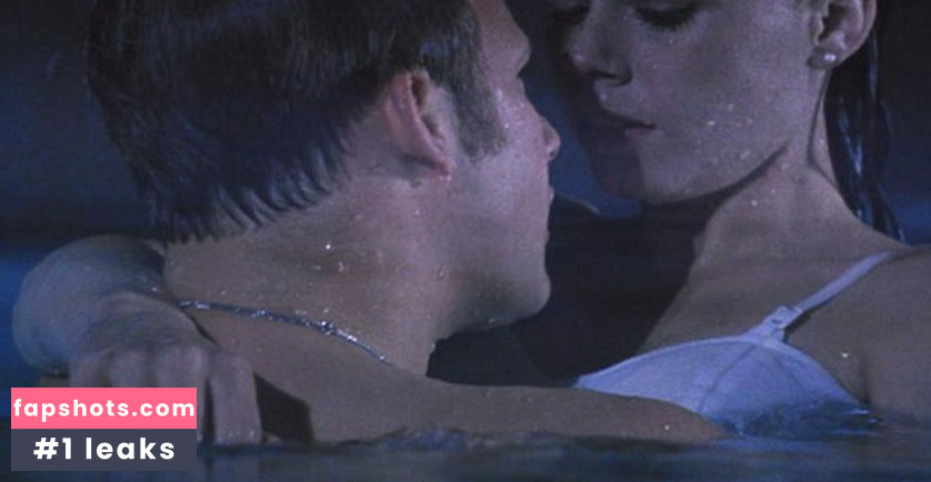 Fairuza Balk gallery photo #48