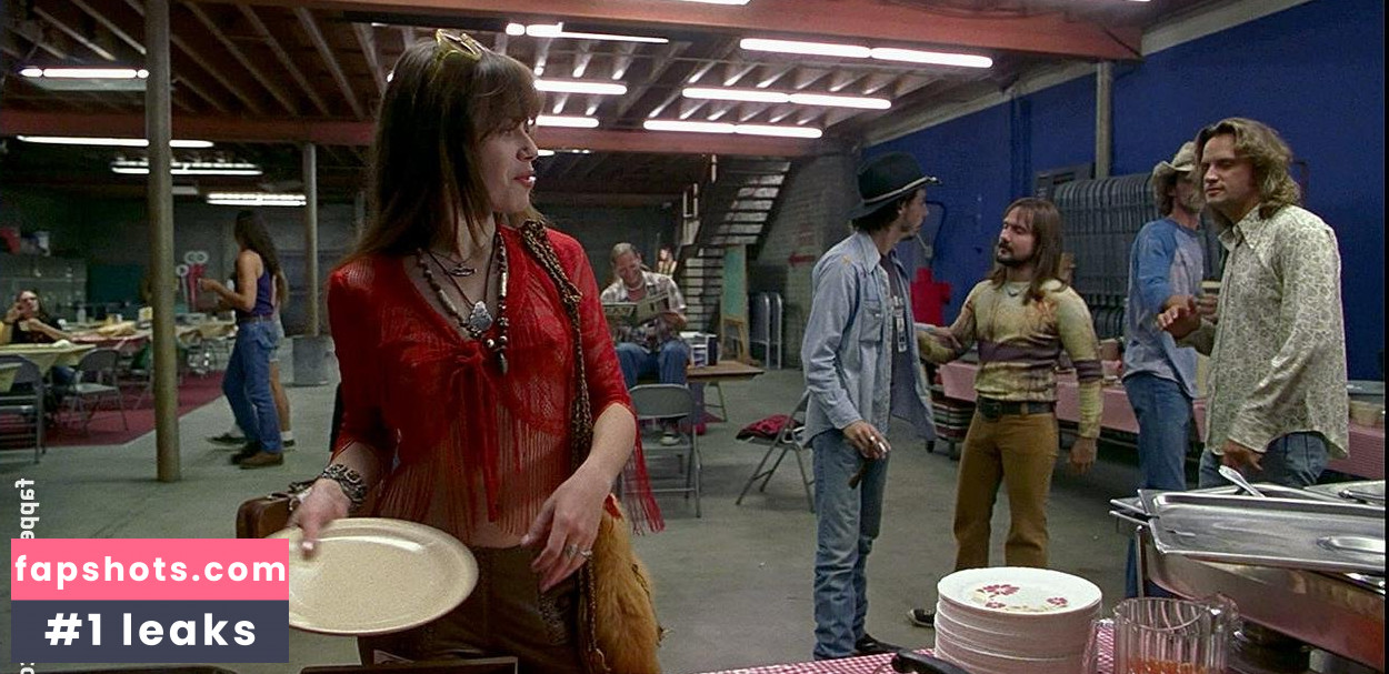 Fairuza Balk gallery photo #57