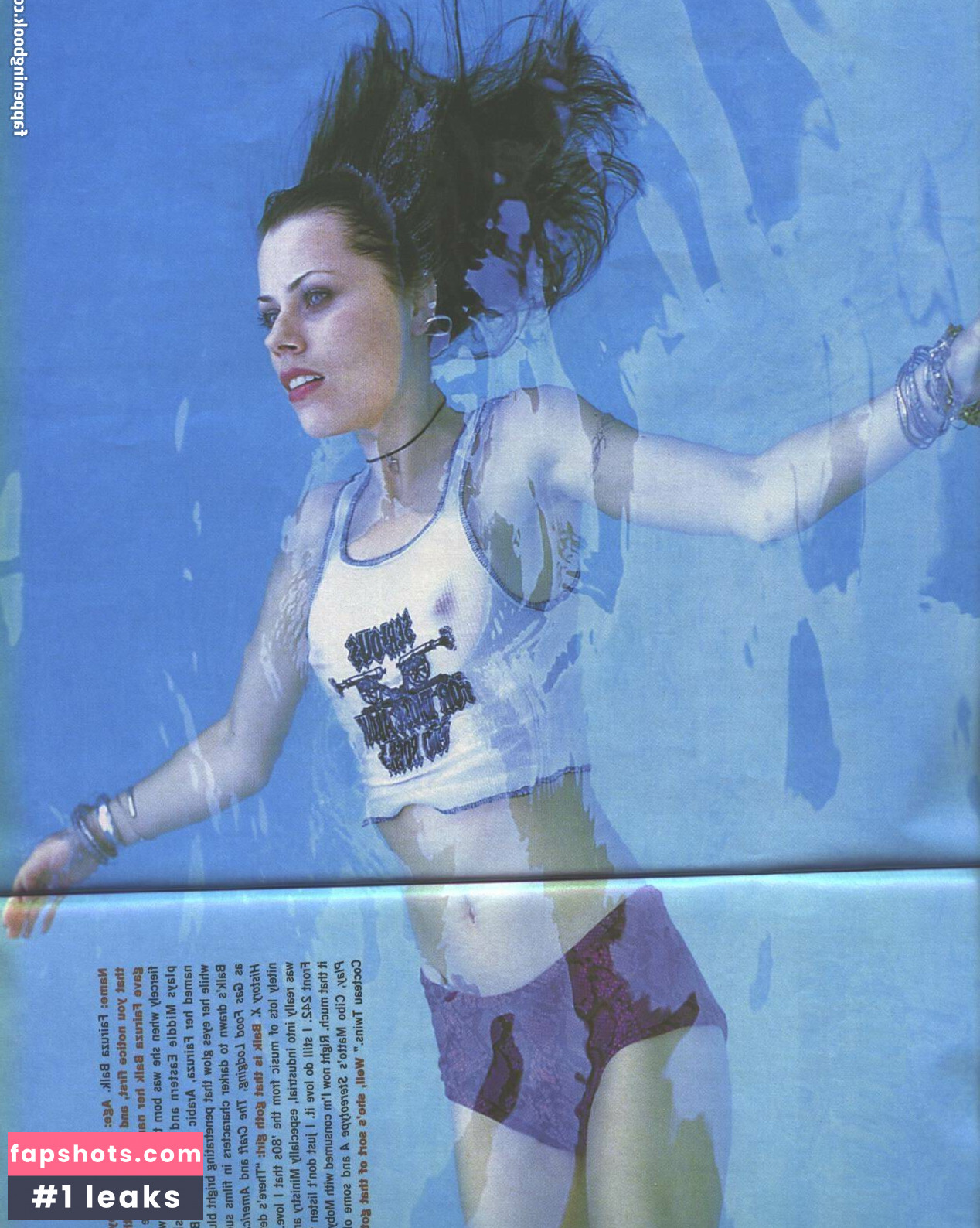 Fairuza Balk gallery photo #8