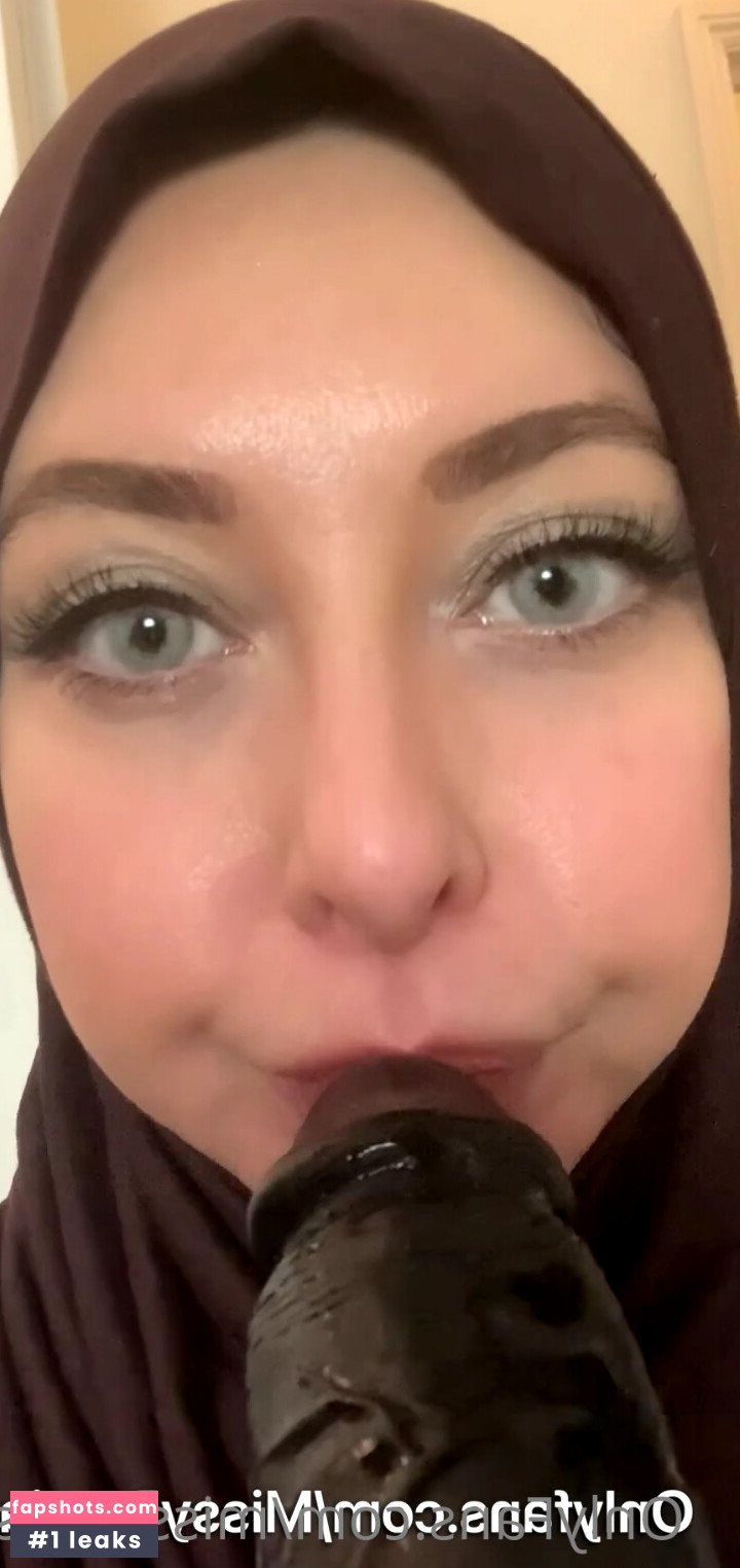 Fairuza Persiana Filtración Desnuda OnlyFans Foto #13 - Fapshots