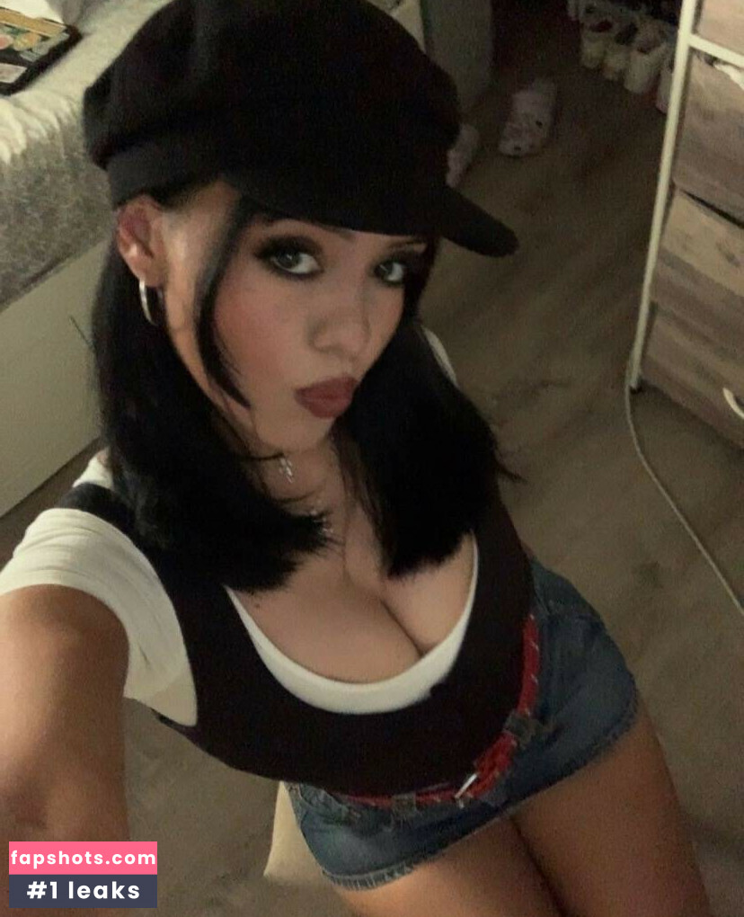 Fairykarime Nude Leaks OnlyFans Photos #11 - LeakJerk