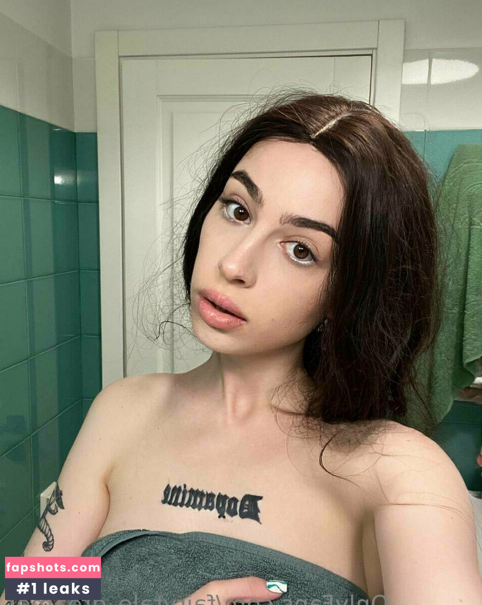 fairytale_dreamer gallery photo #25