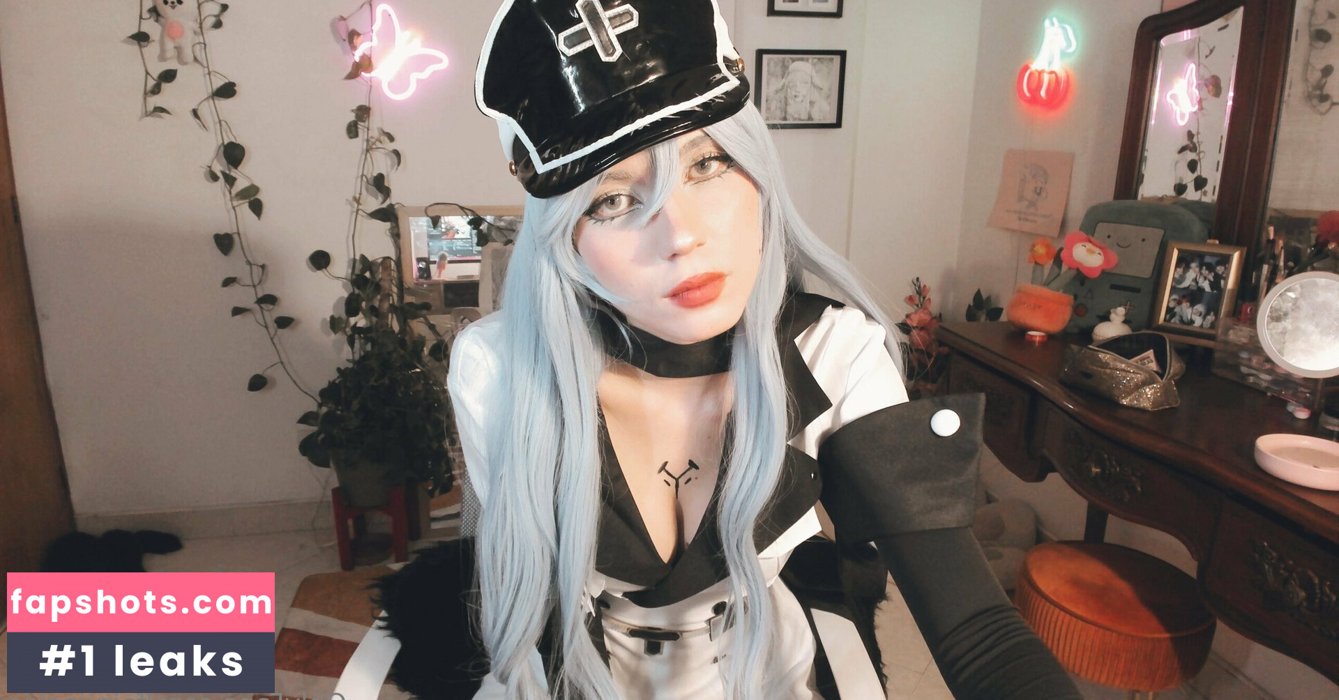 FairyTokyo gallery photo #4