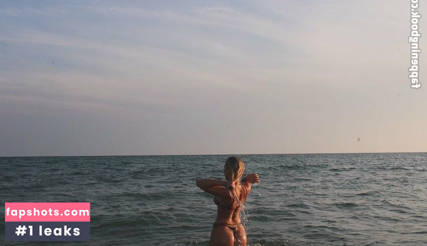 Faith Autumn gallery photo #6