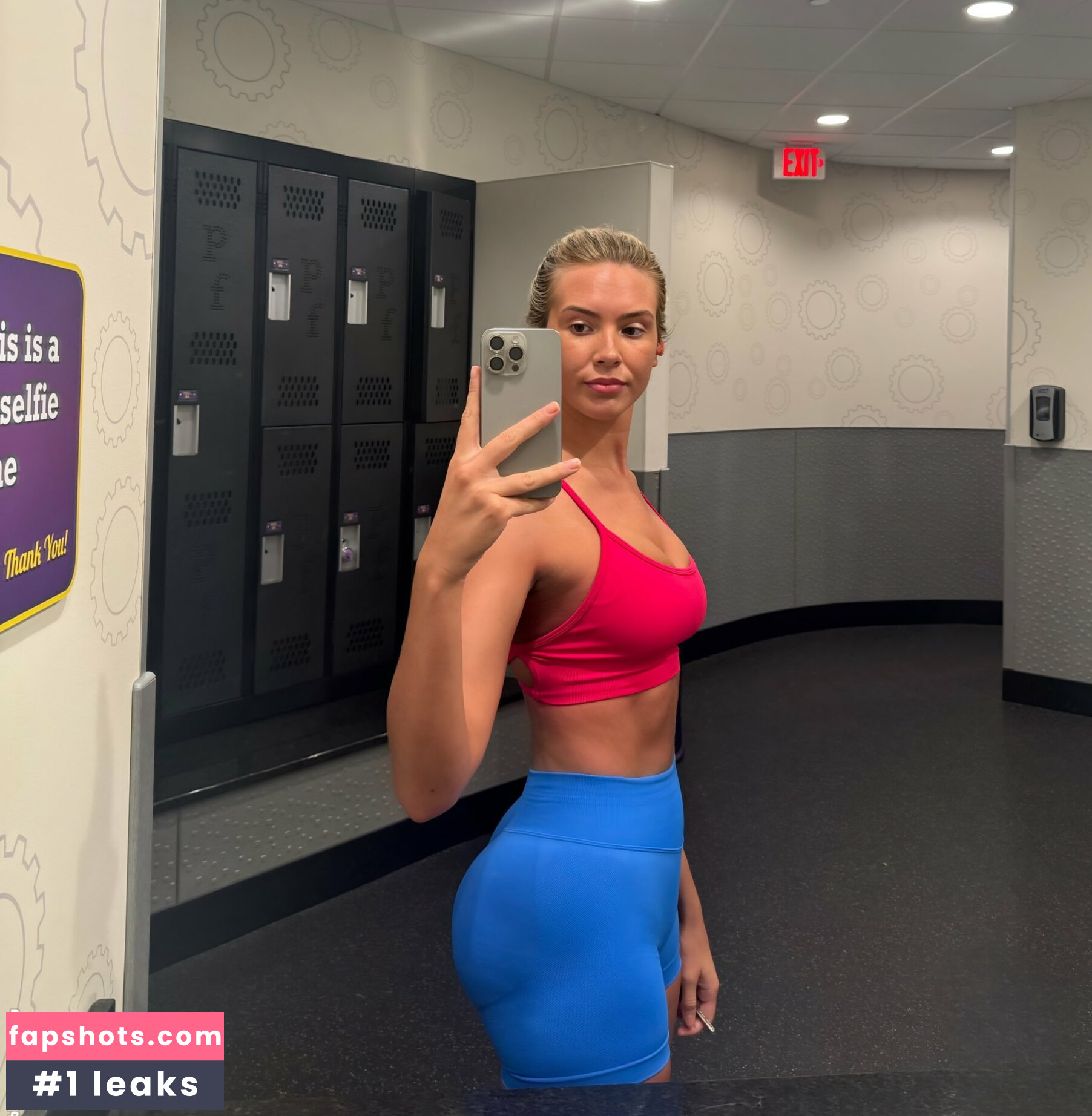 Faith Autumn gallery photo #10