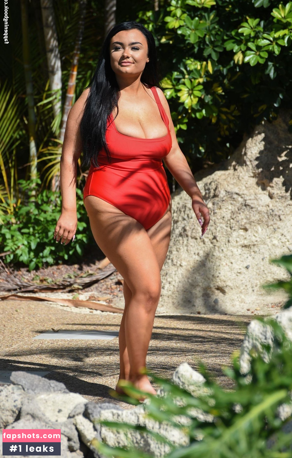 Faith Mullen gallery photo #24