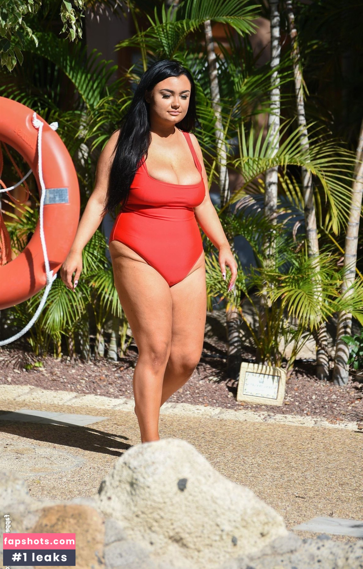 Faith Mullen gallery photo #28