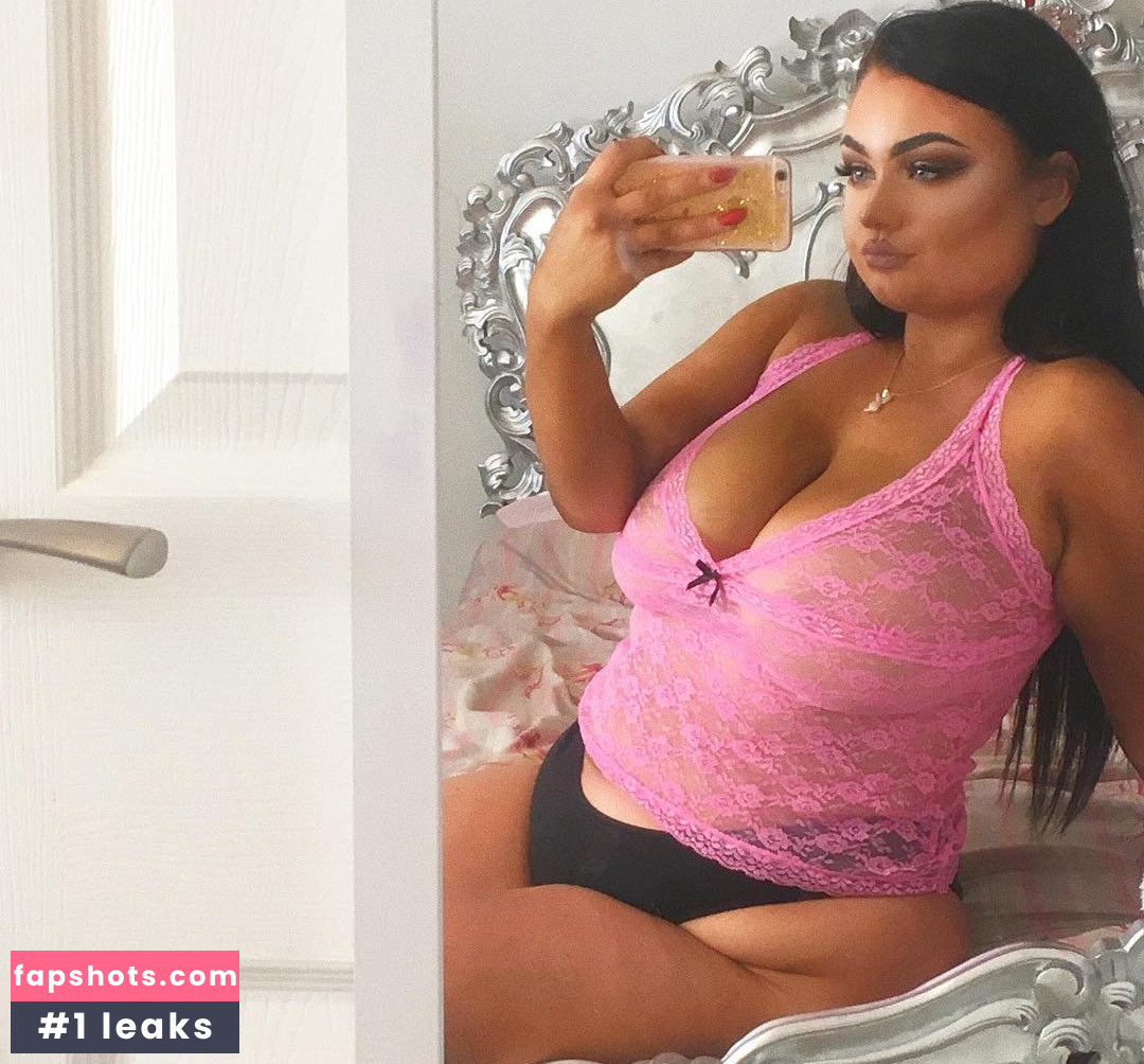 Faith Mullen gallery photo #50