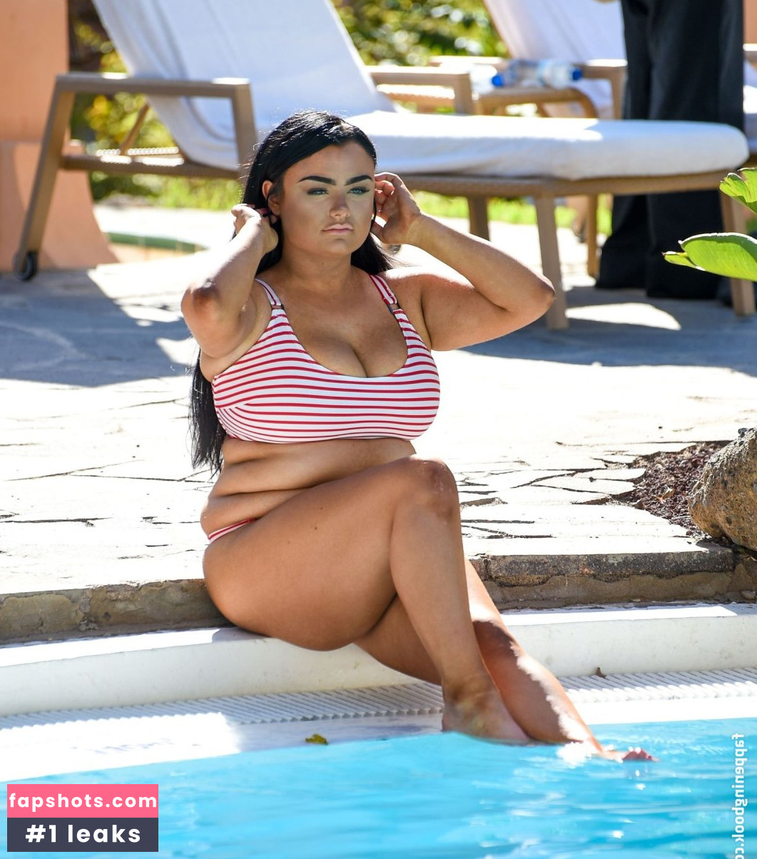 Faith Mullen gallery photo #60