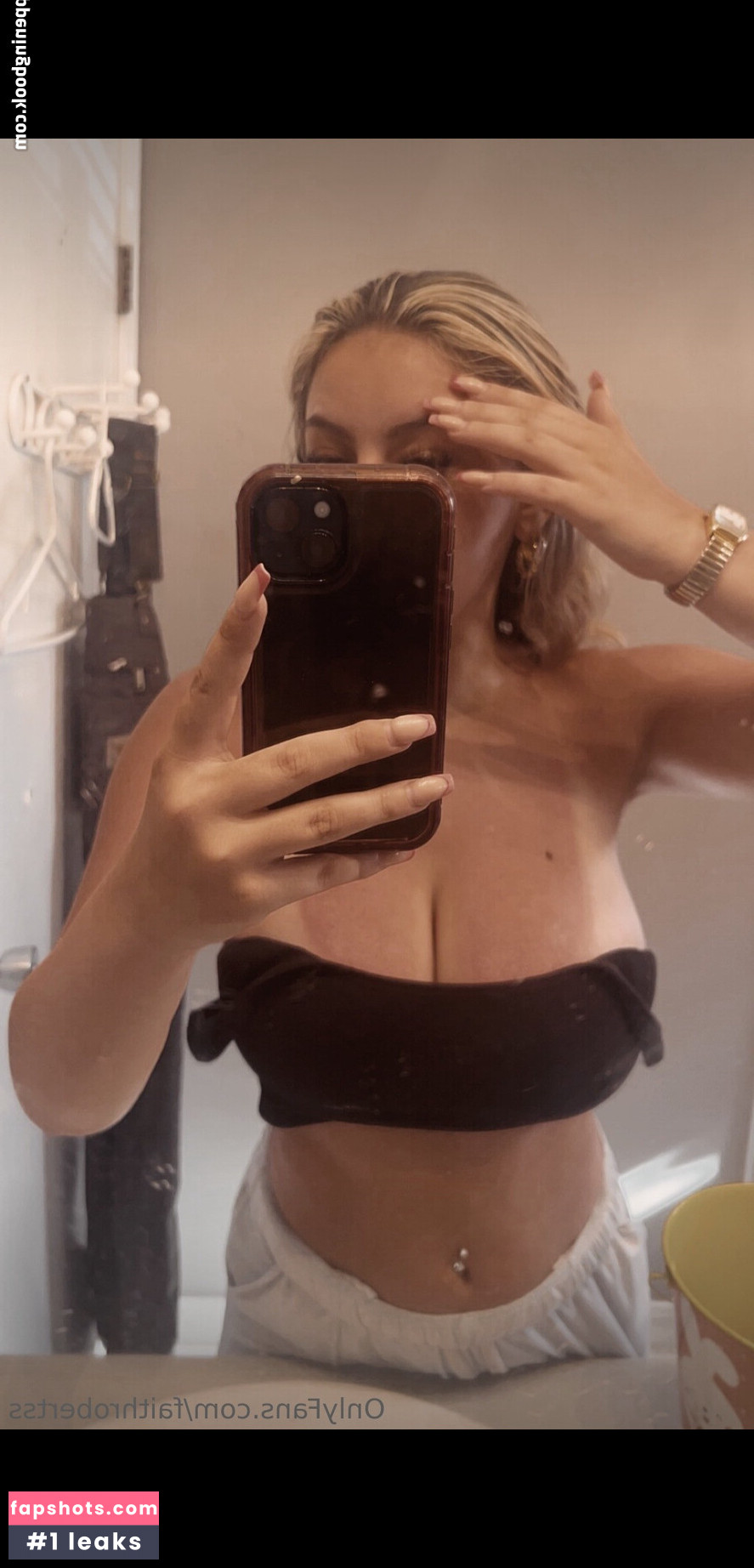 Faith Roberts gallery photo #9