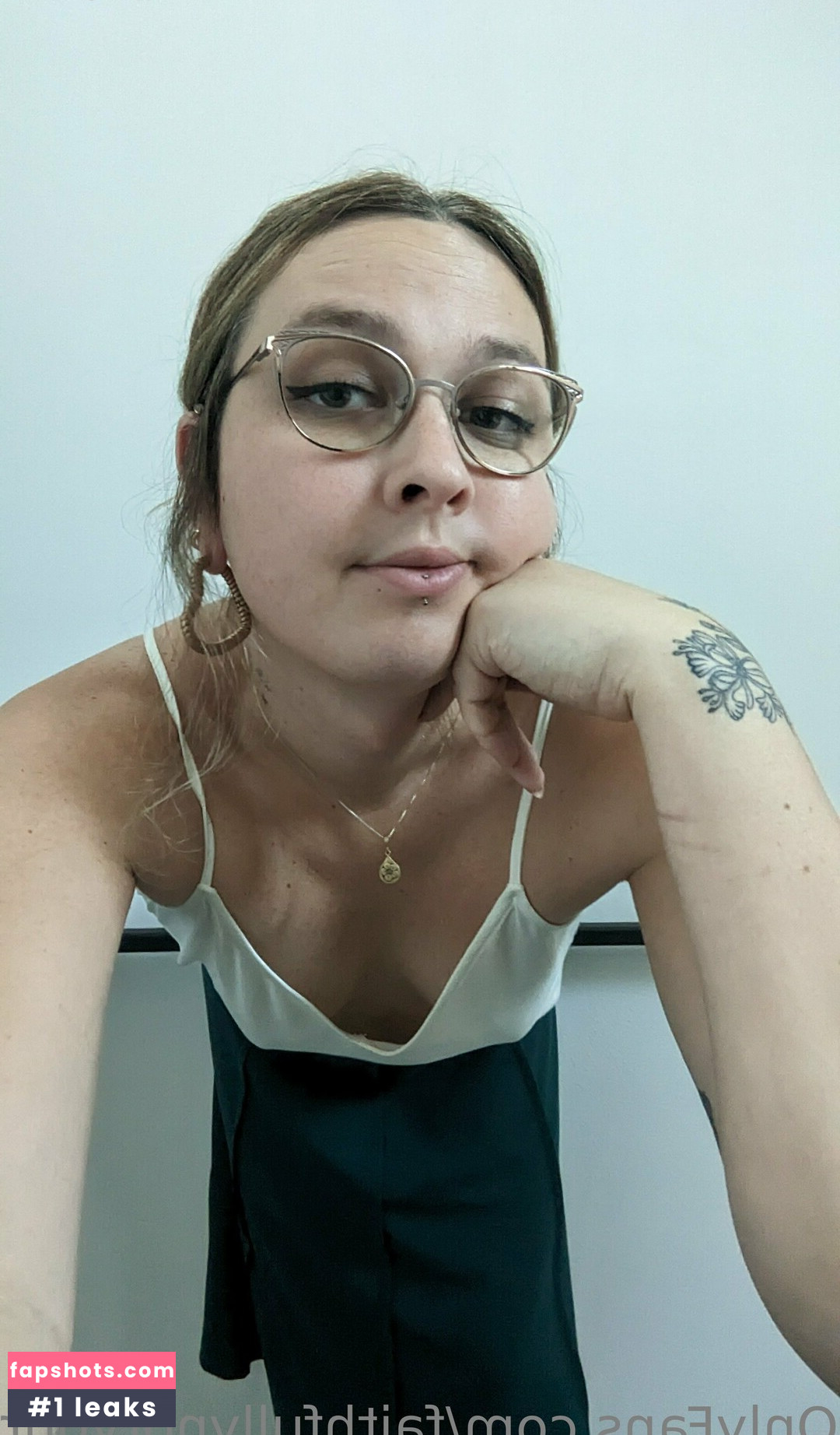 faithfullynotyours gallery photo #15