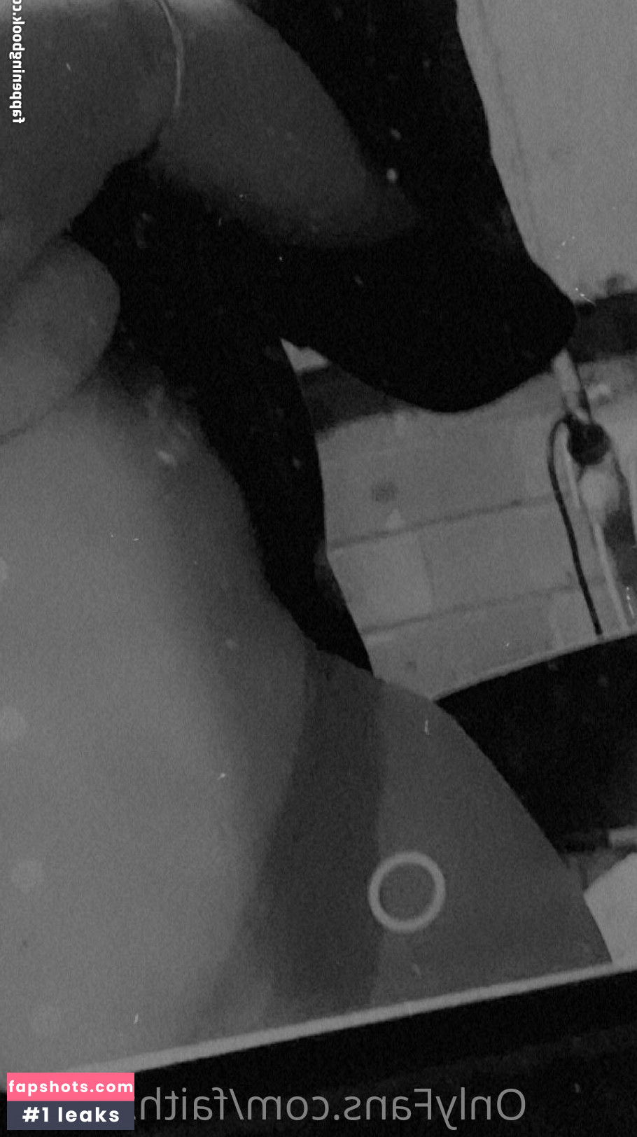 Faithzola11 gallery photo #35