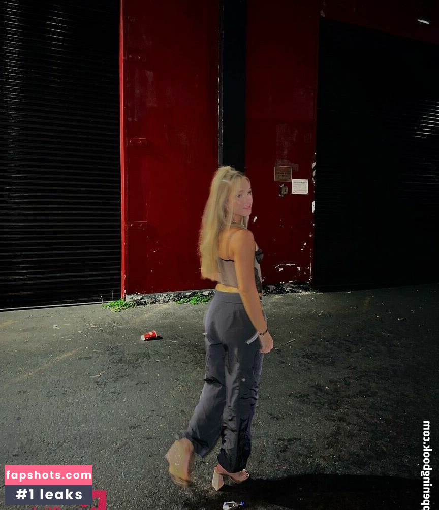 fakeblonde9 gallery photo #32