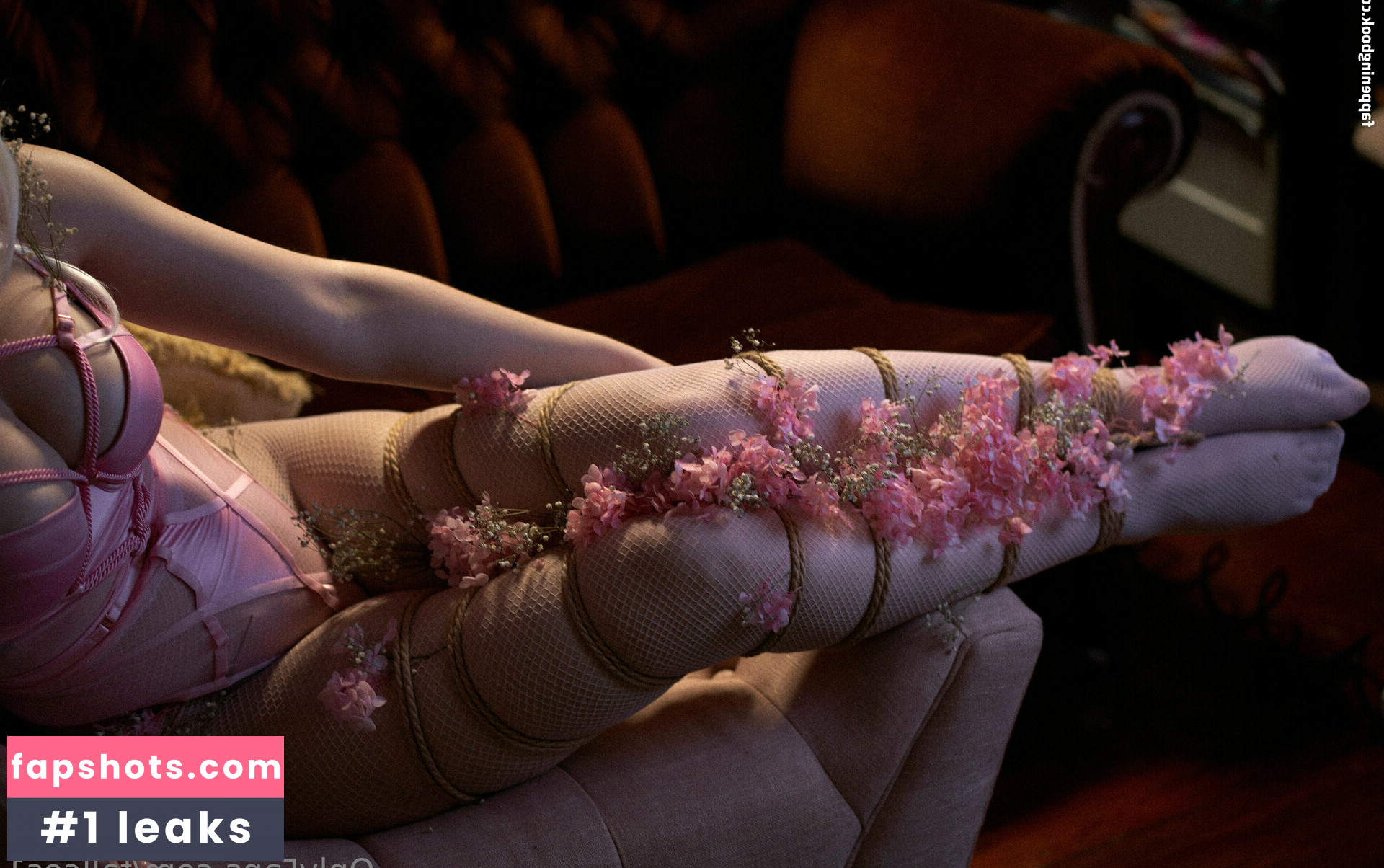 FallCosplay gallery photo #111