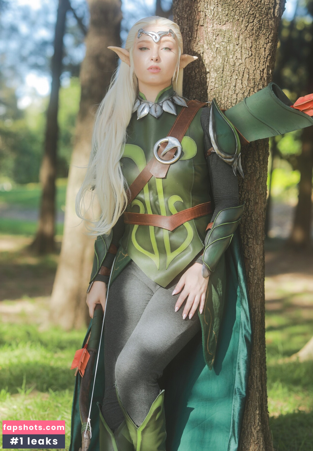 FallCosplay gallery photo #142