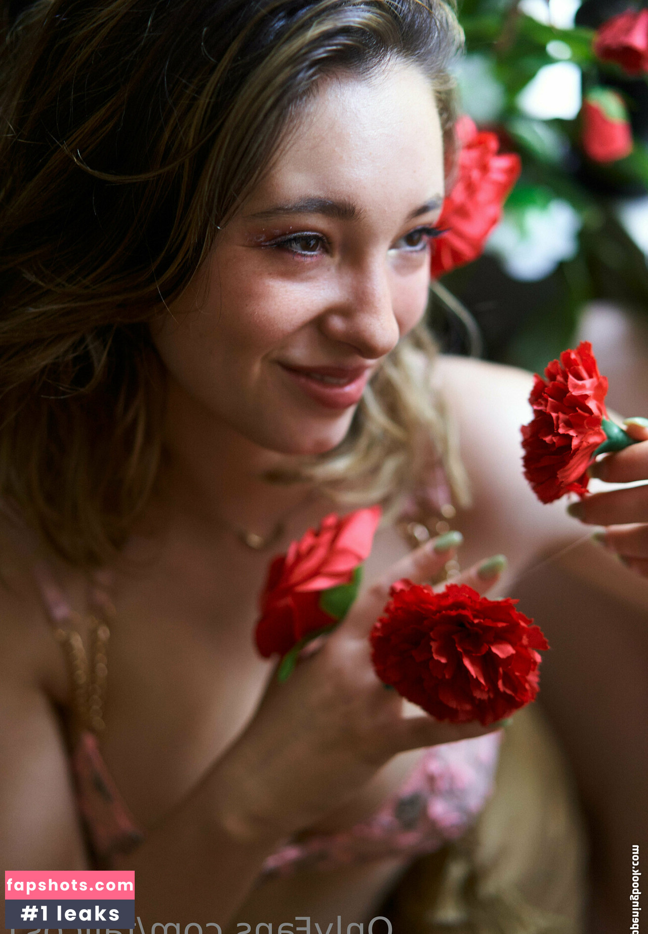 FallCosplay gallery photo #156