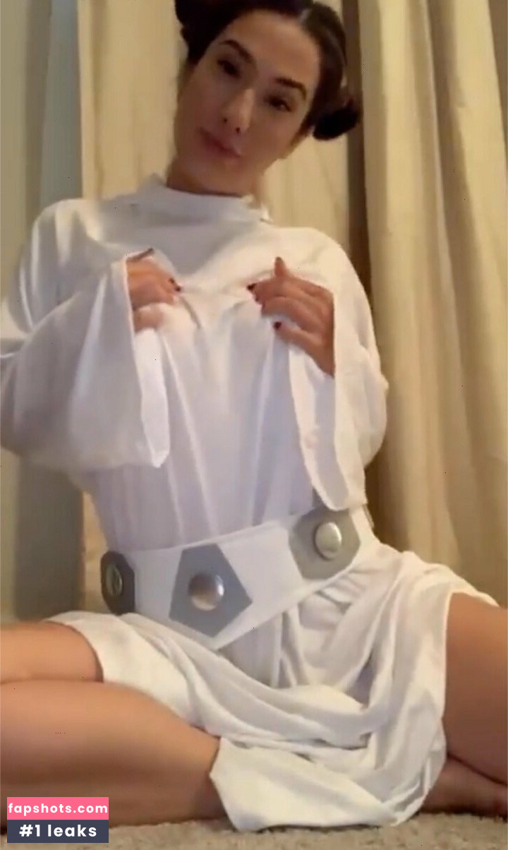 fallinlovia Nude Leaks OnlyFans Photos #40 - Fapshots