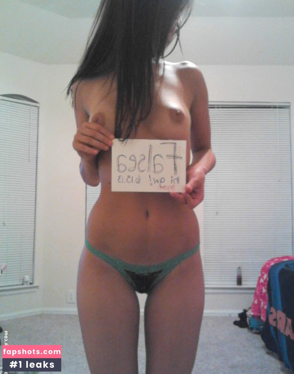 Falsea gallery photo #4