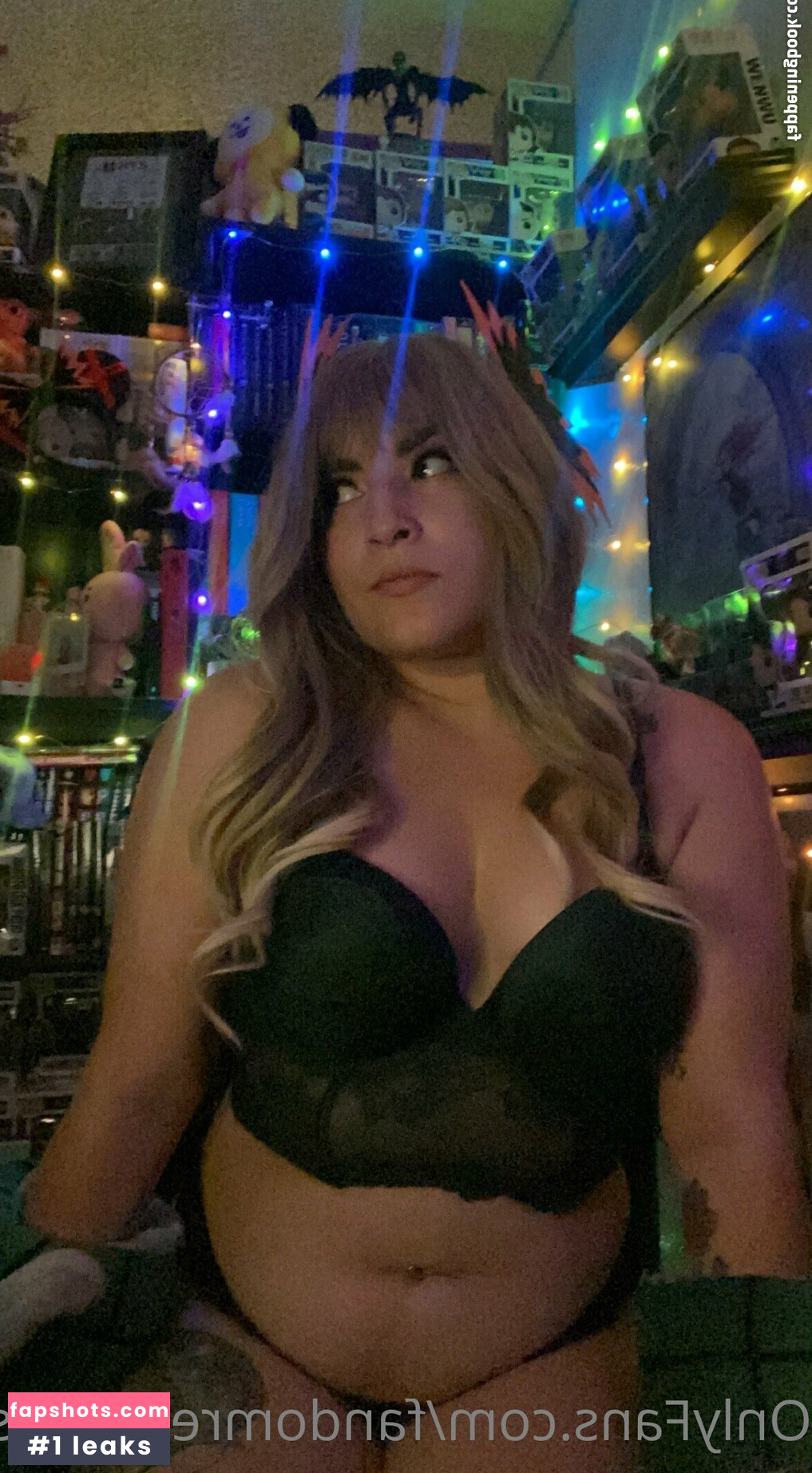 FandomReactions Nahé úniky fotek pouze od fanoušků #154 - Fapshots