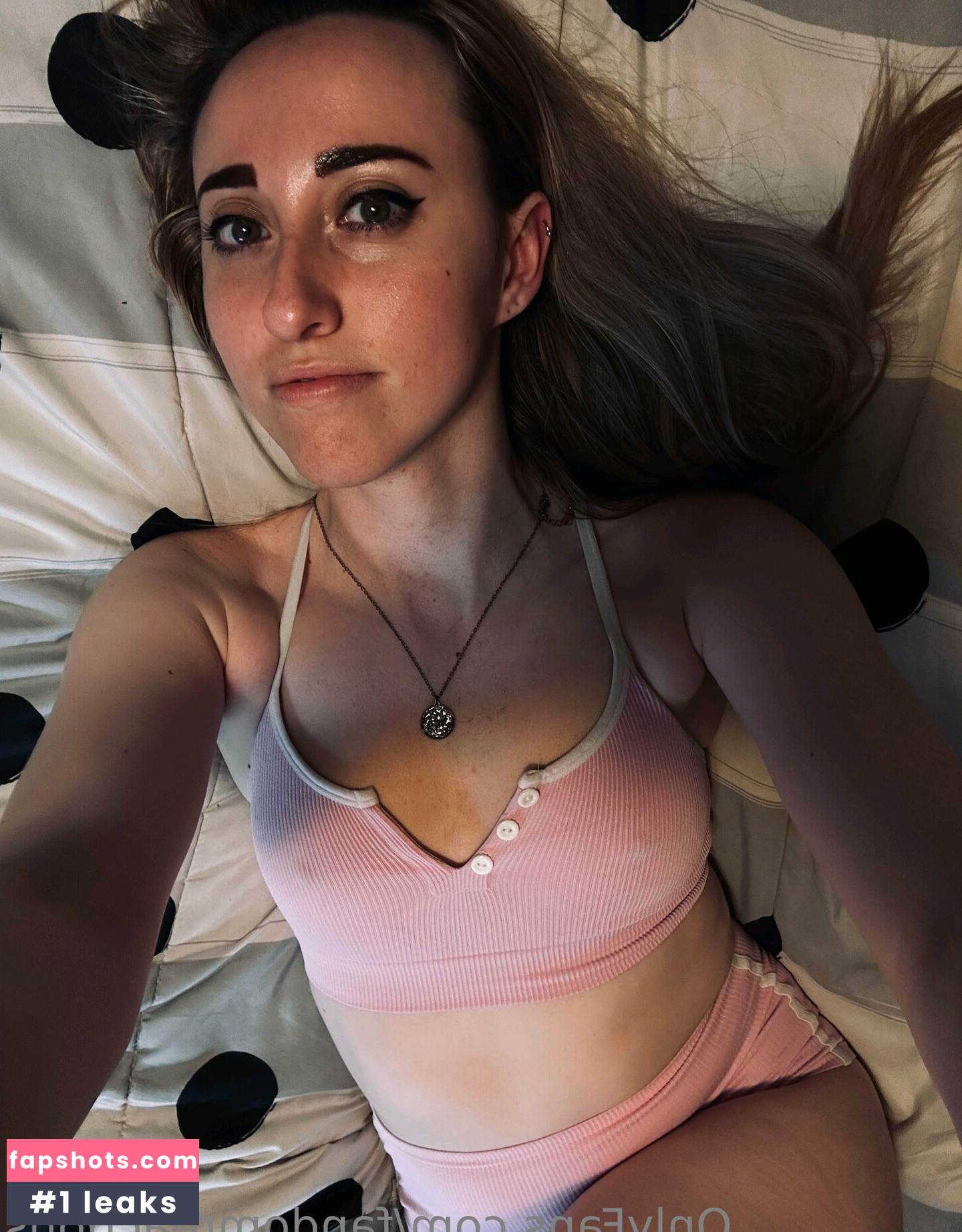 FandomReactions Nahé úniky fotek pouze od fanoušků #176 - Fapshots