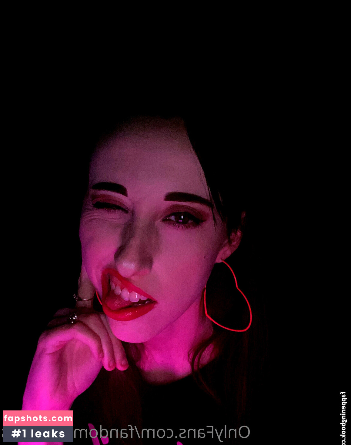 FandomReactions Nahé úniky fotek pouze od fanoušků #239 - Fapshots