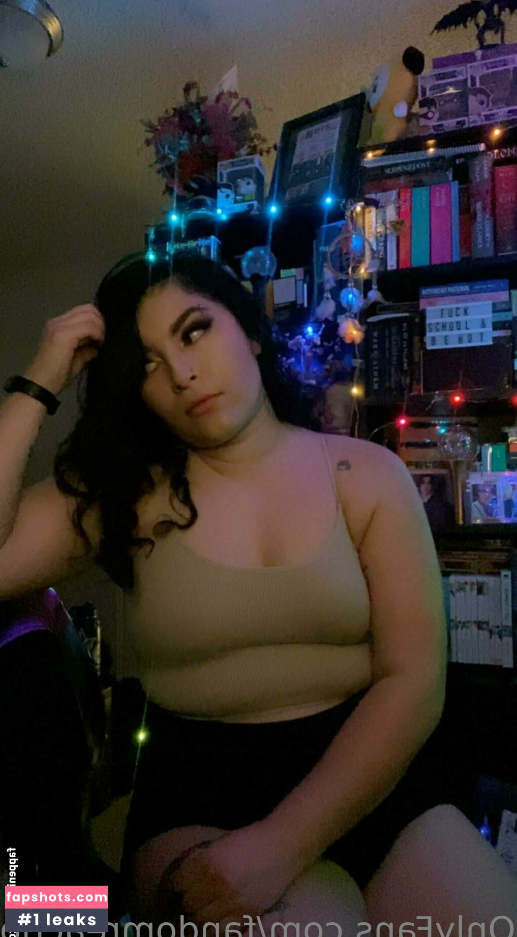 FandomReactions Nahé úniky fotek pouze od fanoušků #286 - Fapshots