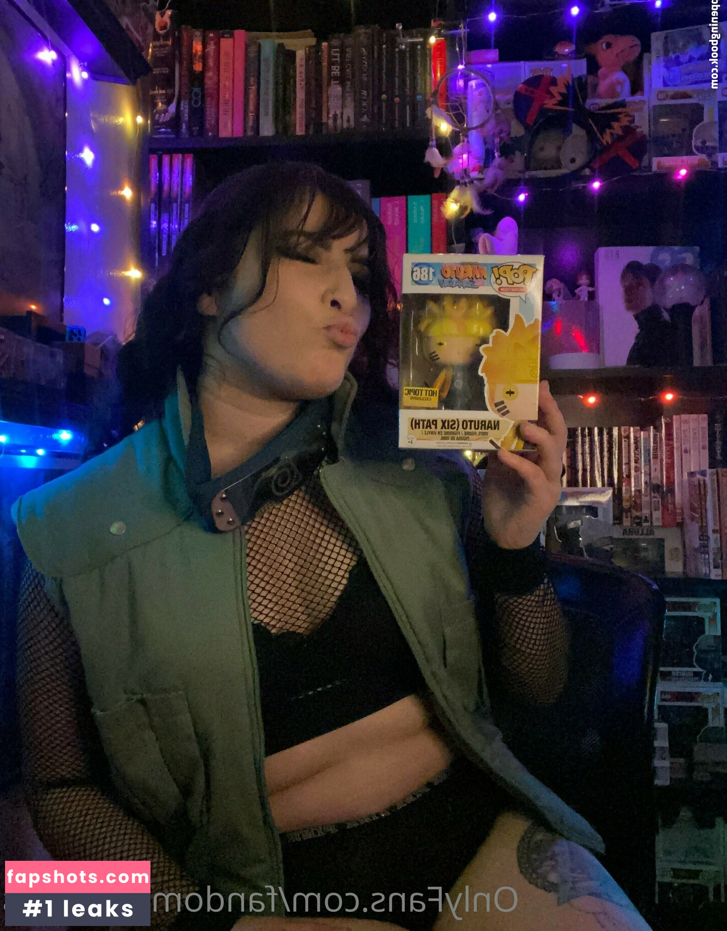 FandomReactions Nahé úniky fotek pouze od fanoušků #331 - Fapshots