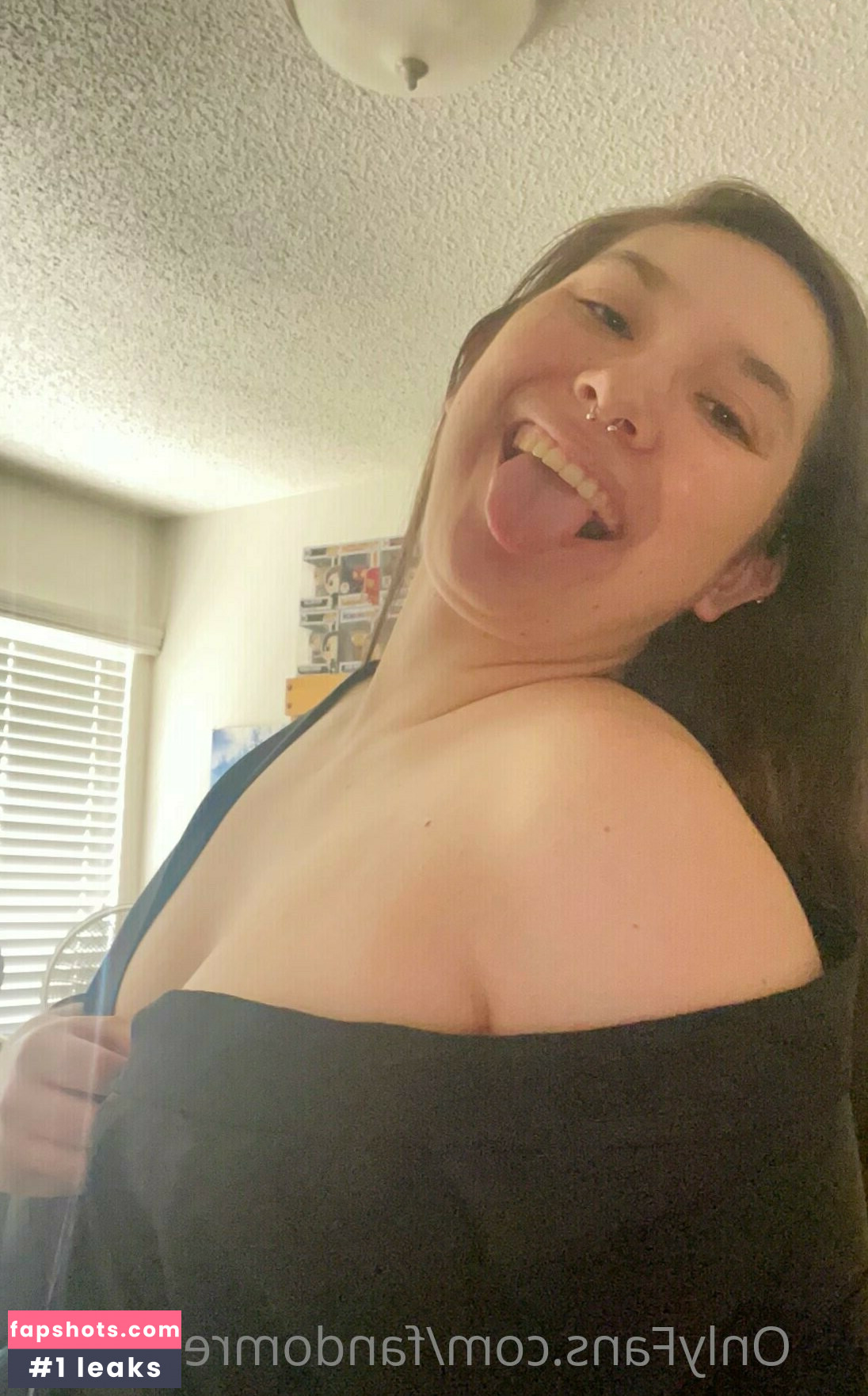 FandomReactions Nahé úniky fotek pouze od fanoušků #333 - Fapshots