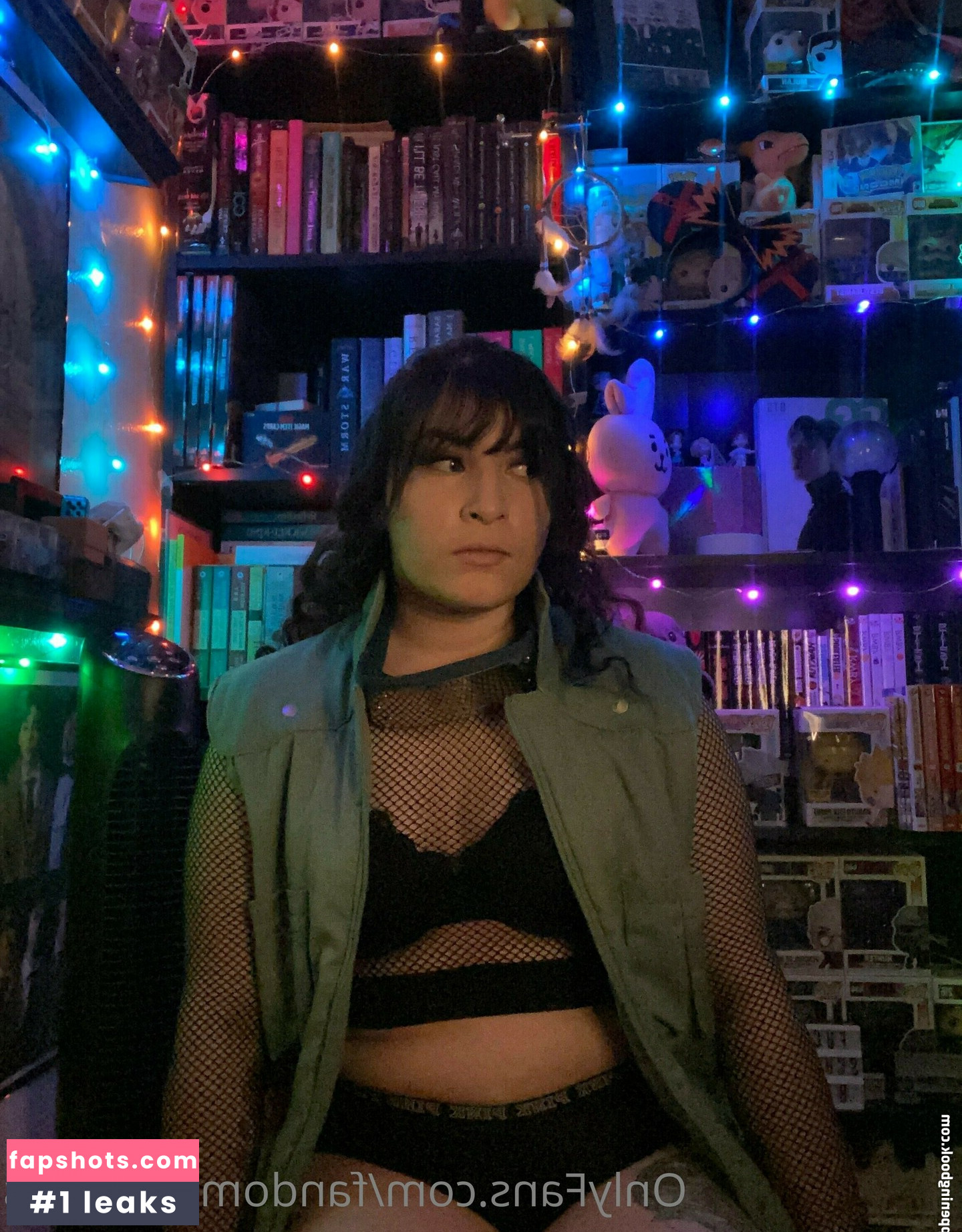 FandomReactions Nahé úniky fotek pouze od fanoušků #334 - Fapshots