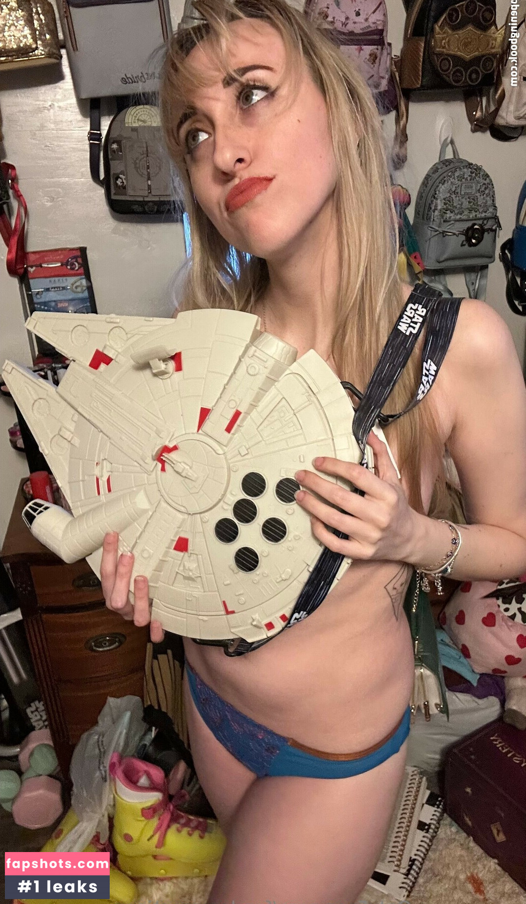 FandomReactions Nahé úniky fotek pouze od fanoušků #10 - Fapshots