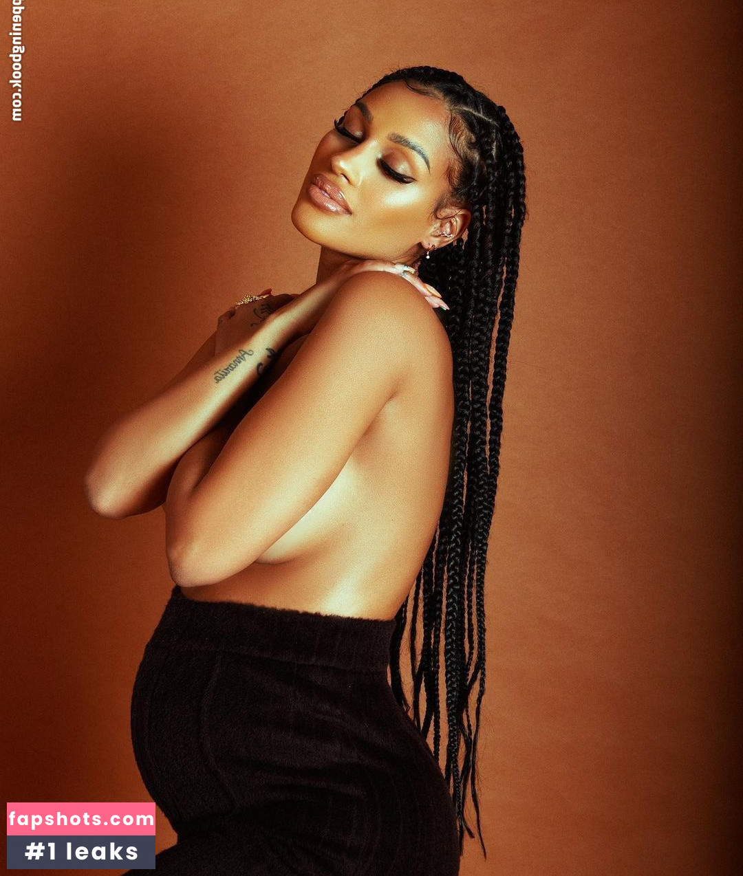 Fanny Neguesha gallery photo #10