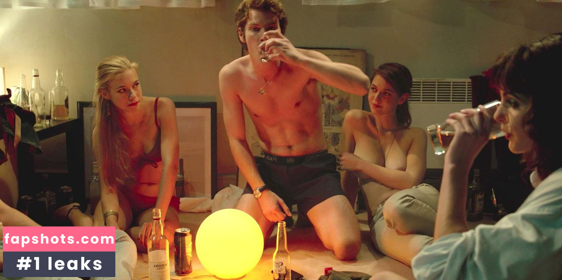 Fanny Piot nude babe gallery