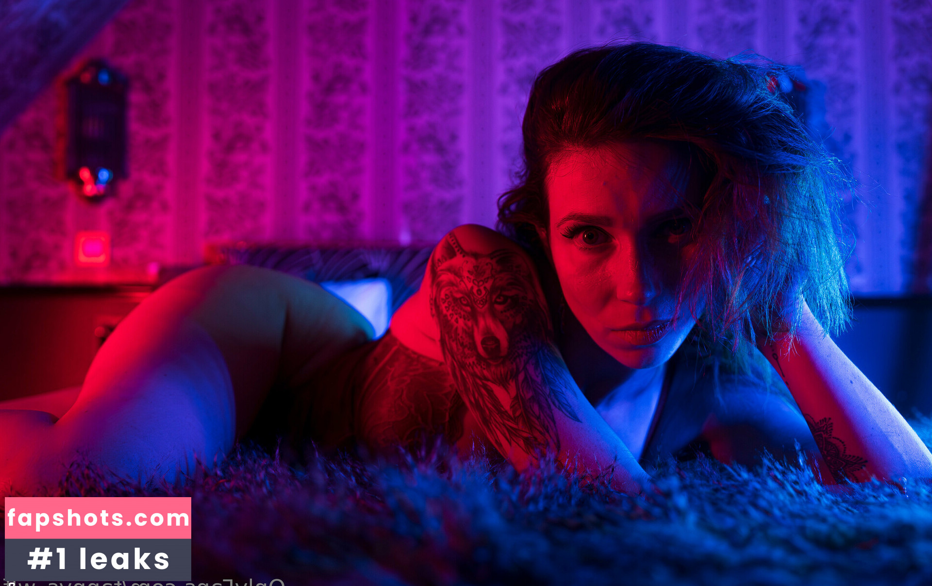 fannys_wlf nude babe gallery