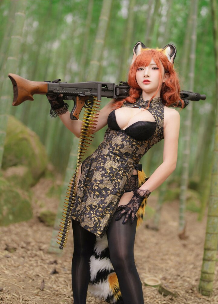 fantasy-factory gallery photo #2147