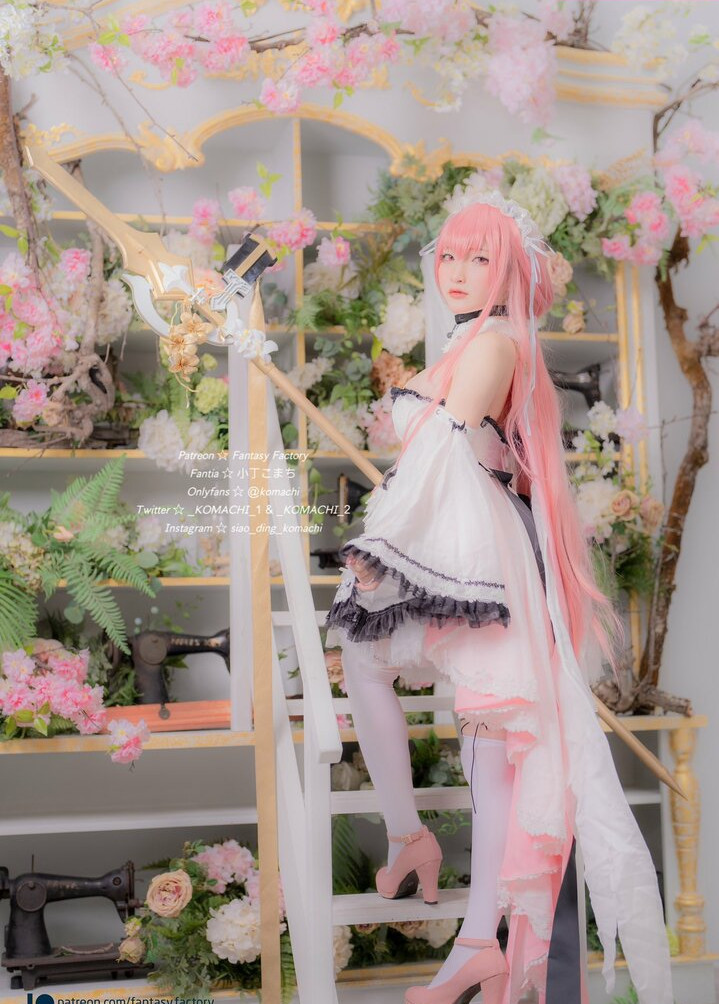 fantasy-factory gallery photo #2431