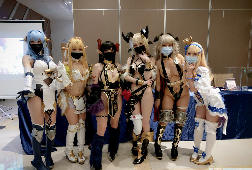 fantasy-factory gallery photo #2602