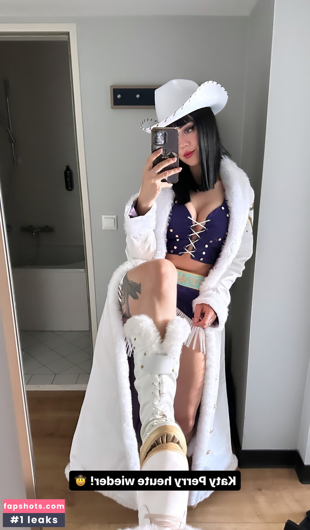 Farbenfuchs gallery photo #29