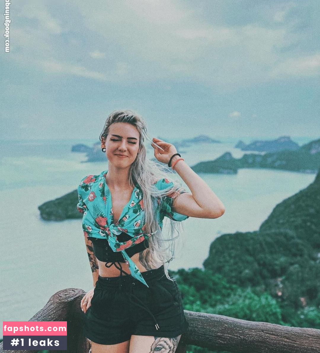 Farbenfuchs gallery photo #58