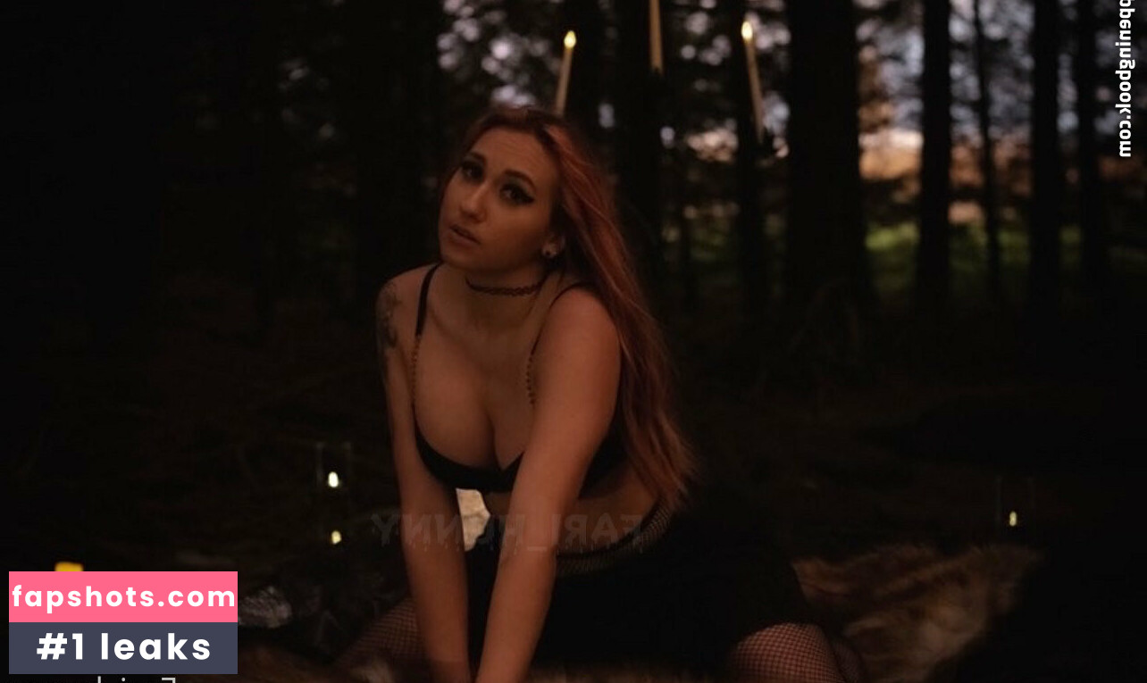 fari_hunny gallery photo #23