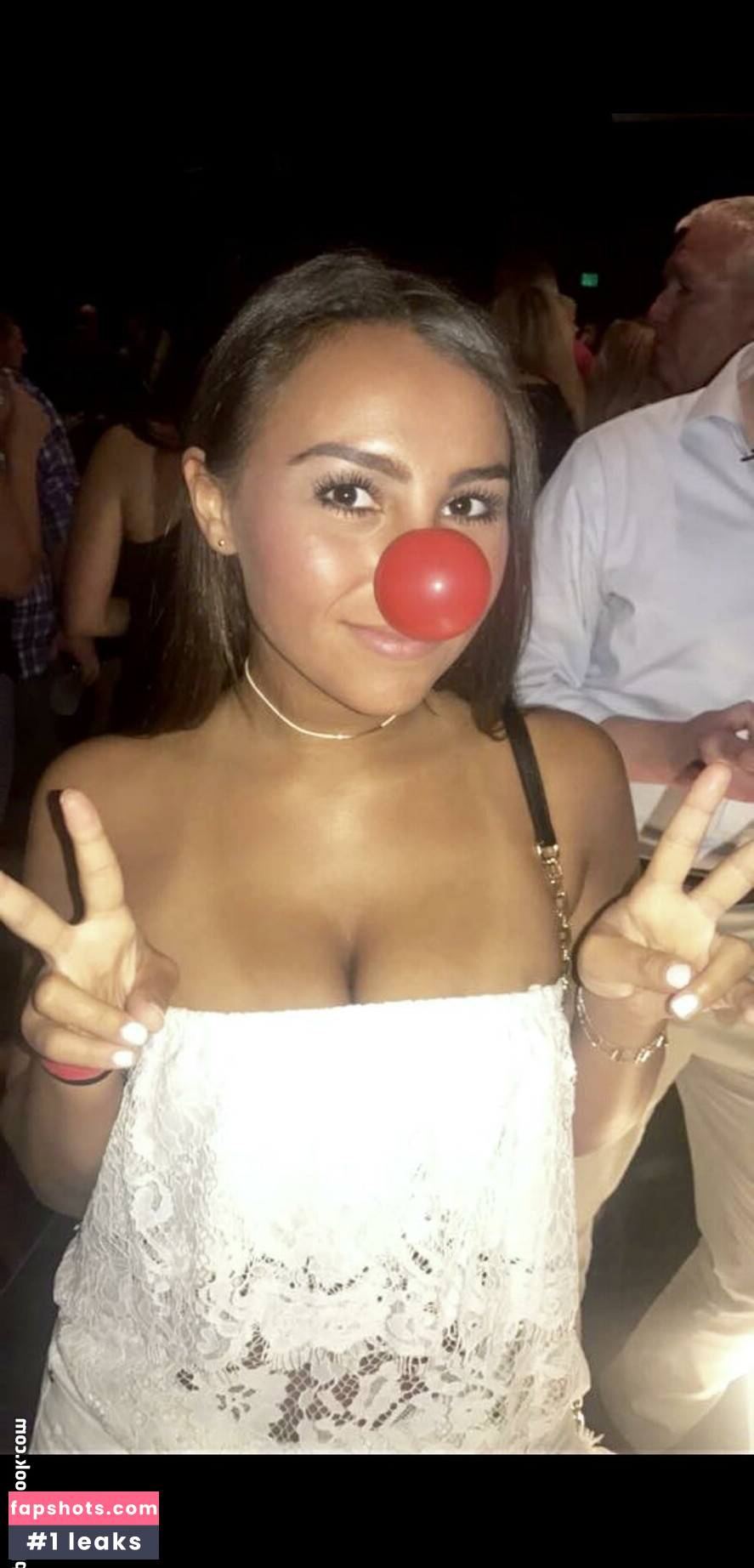 Faryn Corey gallery photo #21