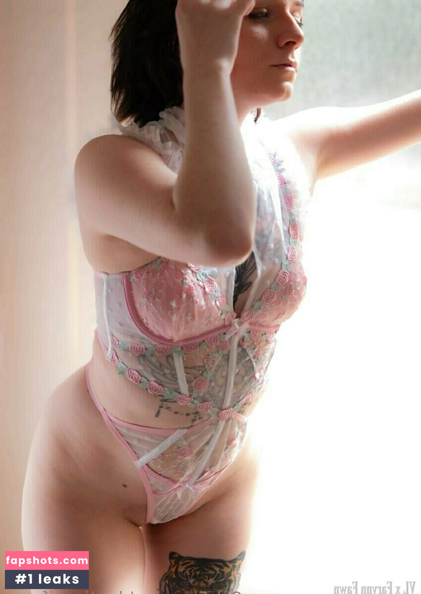 Faryn Lain Nude Leaks OnlyFans Photos #20 - LeakJerk