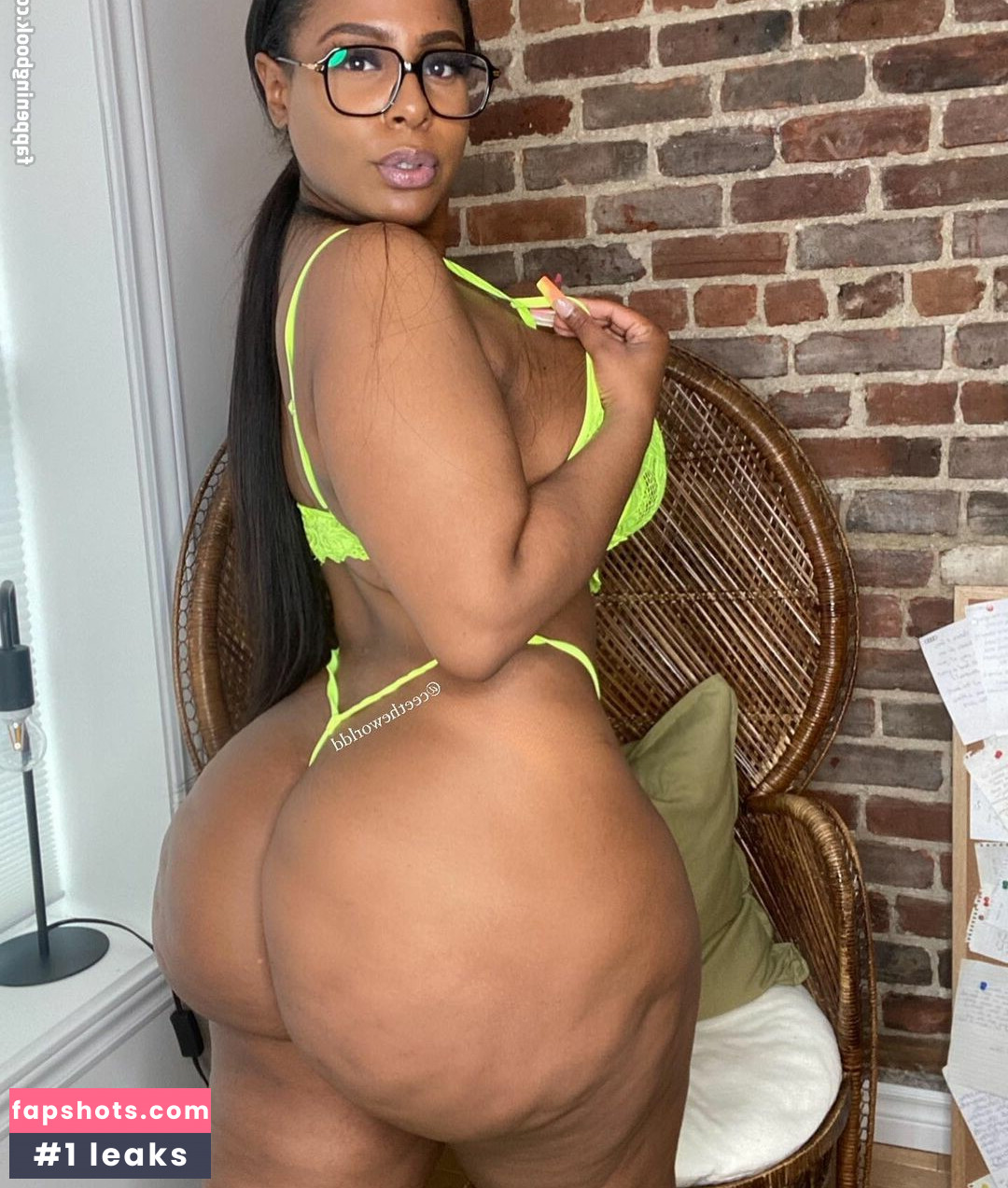 Fat Booty Bae gallery photo #13