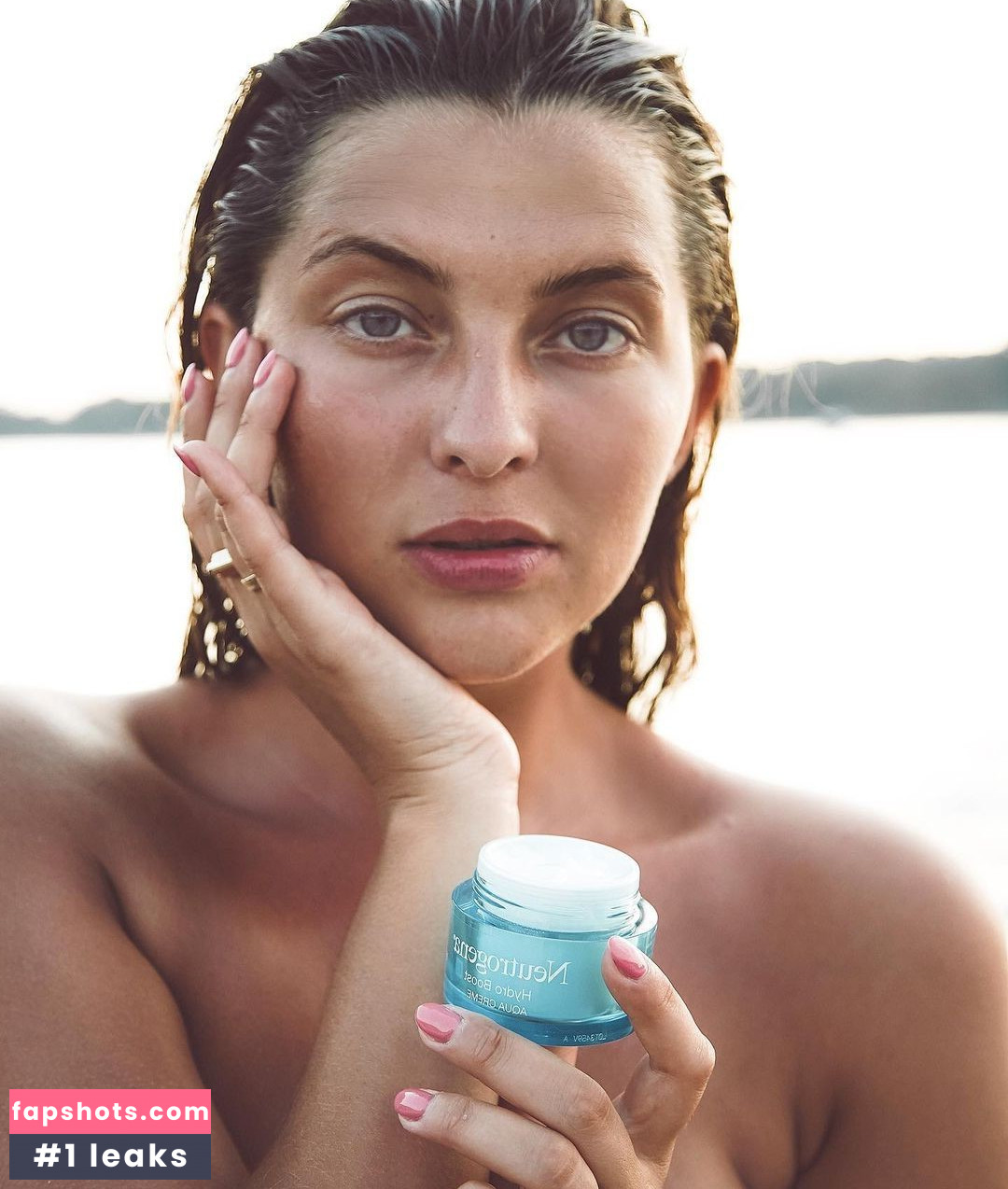 Fata Hasanovic gallery photo #12