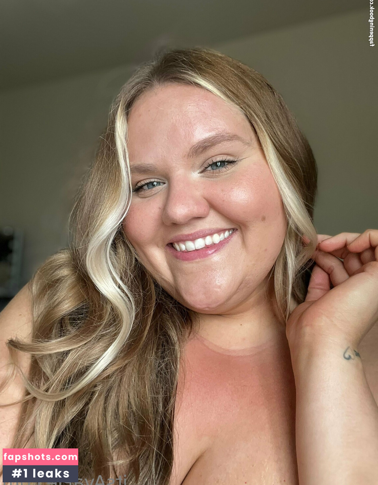 fatavapie Nude Leaks OnlyFans Photos #143 - LeakJerk