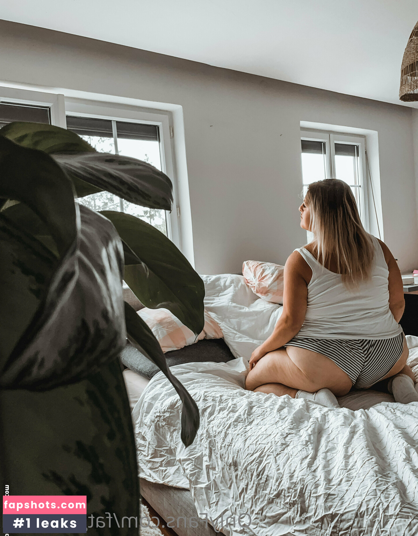 fatgirl_fitgirl nude babe gallery