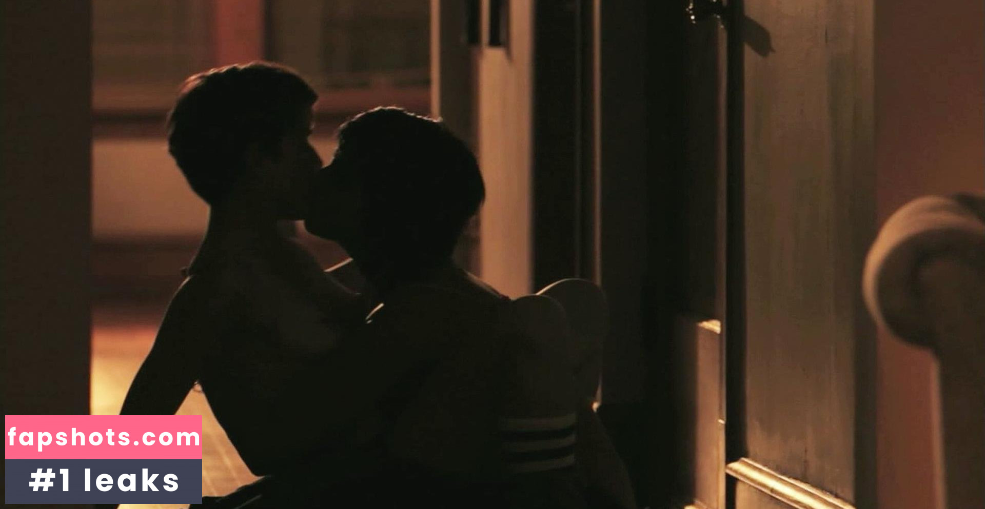 Fawzia Mirza gallery photo #4