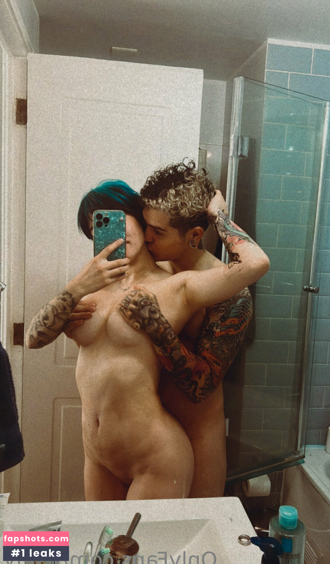 Fay gallery photo #19