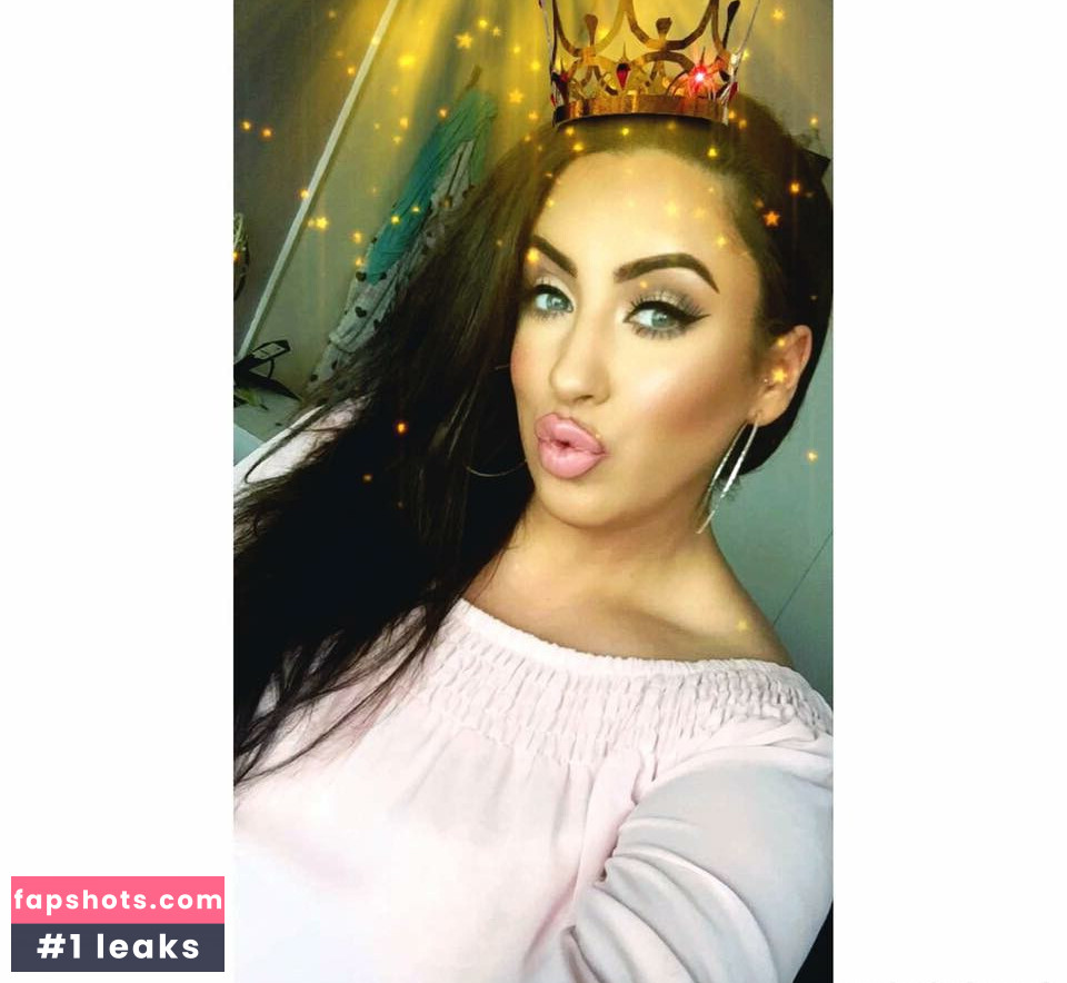 Faye Rainey gallery photo #11